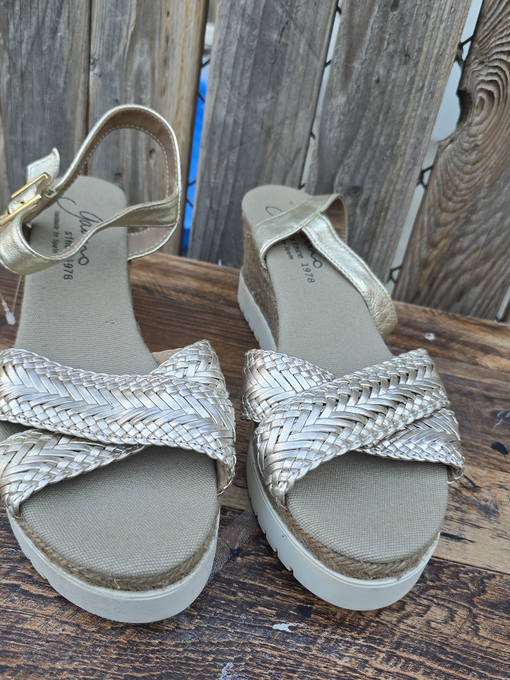 Woven Metallic Espadrille Wedge Sandals Gold Size 8 - Picture 4 of 13